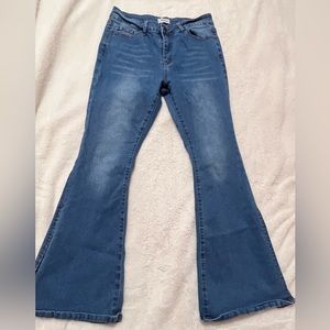 Boot cut jeans